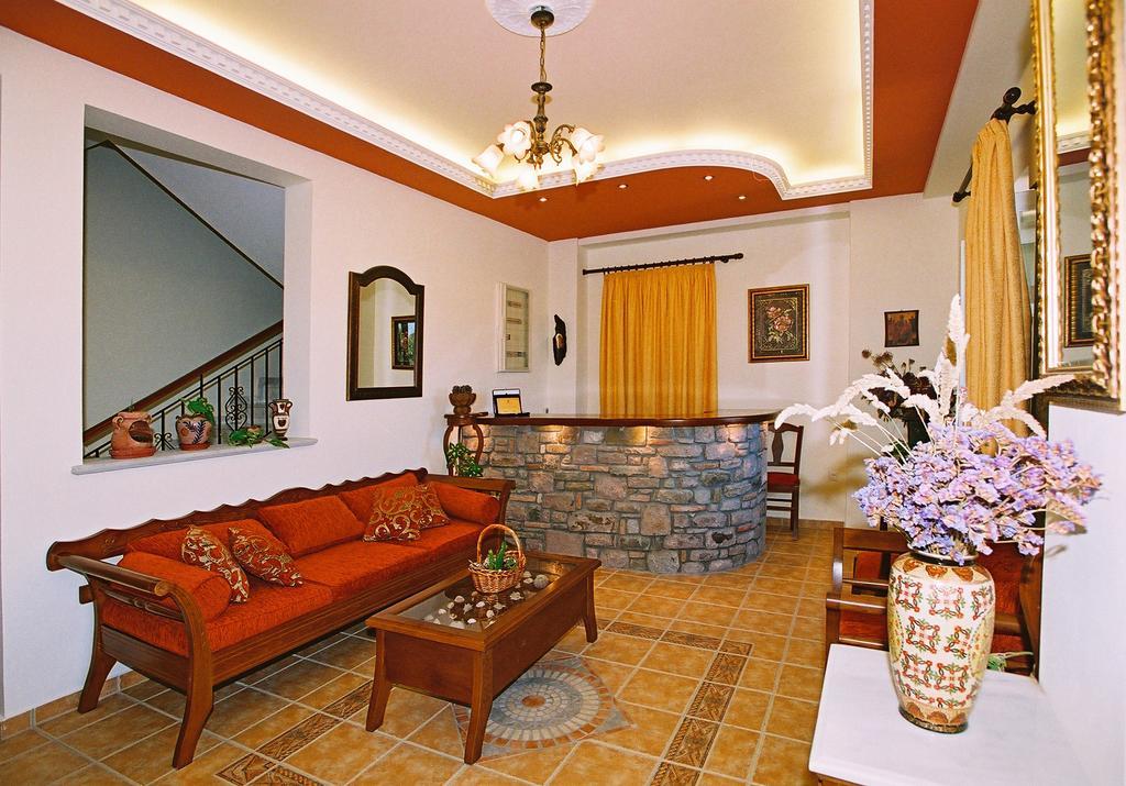 Artemis Traditional Hotel มิรินา ภายนอก รูปภาพ